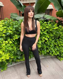 Melody feet photo thumbnail