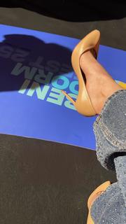 Melody feet photo thumbnail