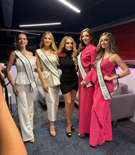 Melody feet photo thumbnail