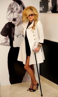 Melody Gardot feet photo 2