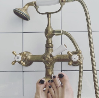 Melody Gardot feet photo 1