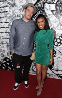 Melody Thornton feet photo 17
