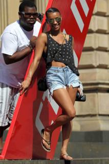 Melody Thornton feet photo 11