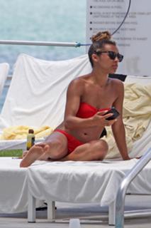 Melody Thornton feet photo 14