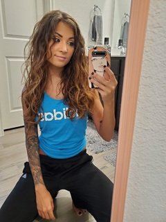 Melonie Mac feet photo thumbnail