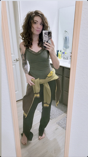 Melonie Mac feet photo thumbnail