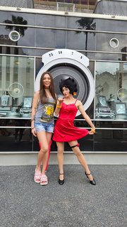Melonie Mac feet photo thumbnail