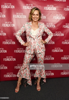 Melora Hardin feet photo thumbnail