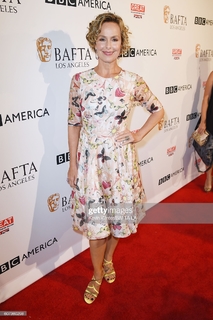 Melora Hardin feet photo thumbnail
