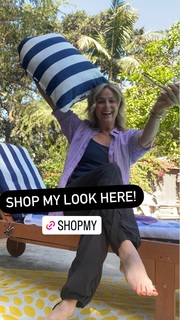 Melora Hardin feet photo thumbnail