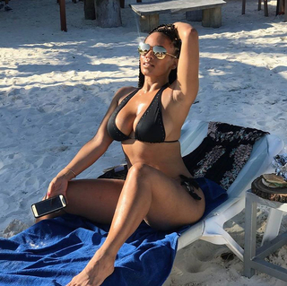 Melyssa Ford feet photo thumbnail