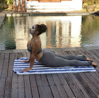 Melyssa Ford feet photo thumbnail