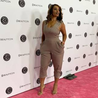 Melyssa Ford feet photo thumbnail