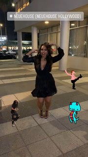 Melyssa Ford feet photo thumbnail