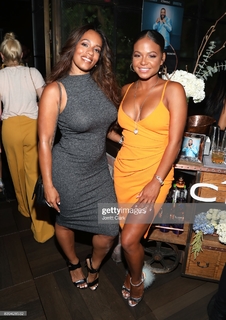 Melyssa Ford feet photo thumbnail