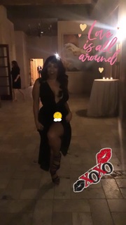 Melyssa Ford feet photo thumbnail