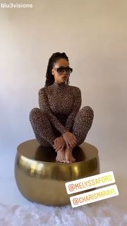 Melyssa Ford feet photo thumbnail