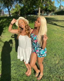 Melyssa Ford feet photo thumbnail