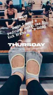 Melyssa Ford feet photo thumbnail