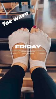 Melyssa Ford feet photo thumbnail