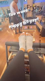 Melyssa Ford feet photo thumbnail