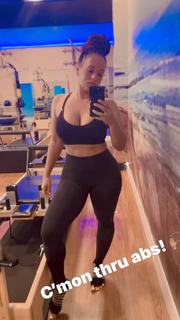 Melyssa Ford feet photo thumbnail