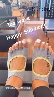 Melyssa Ford feet photo thumbnail