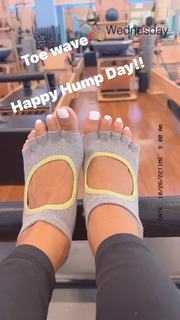 Melyssa Ford feet photo thumbnail