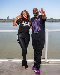 Melyssa Ford feet photo thumbnail