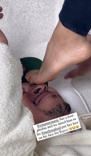 Melyssa Ford feet photo thumbnail