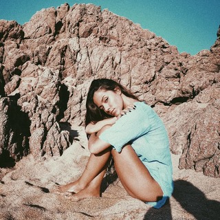 Melyssa Pinto feet photo 3