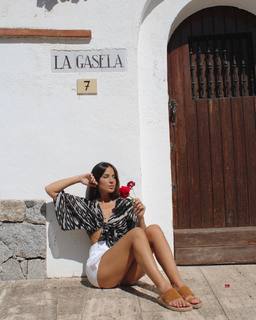 Melyssa Pinto feet photo 2