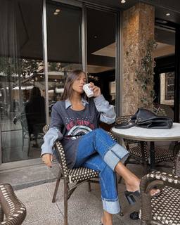 Melyssa Pinto feet photo 3