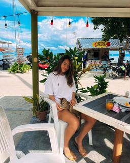 Melyssa Pinto feet photo 8
