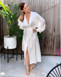 Mena Suvari feet photo 5