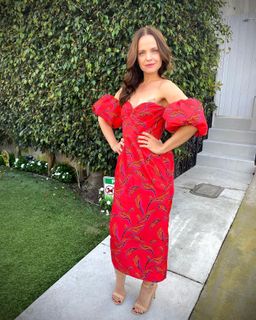Mena Suvari feet photo 20