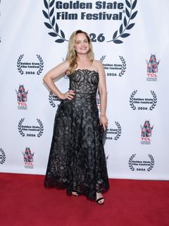 Mena Suvari feet photo 13