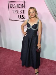 Mena Suvari feet photo 3