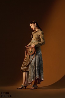 Meng Zhang feet photo 6