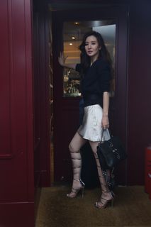 Meng Zhang feet photo 12