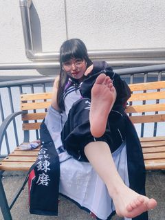 Menma Yawaragi feet photo thumbnail