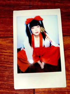 Menma Yawaragi feet photo thumbnail