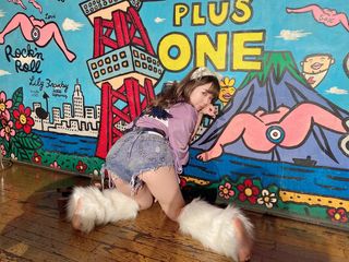 Menma Yawaragi feet photo thumbnail