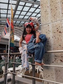 Menma Yawaragi feet photo thumbnail