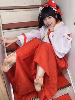 Menma Yawaragi feet photo 12