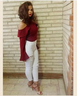 Menna Arafa feet photo thumbnail