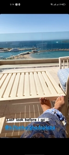 Menna Arafa feet photo thumbnail