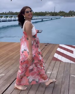 Menna Arafa feet photo thumbnail