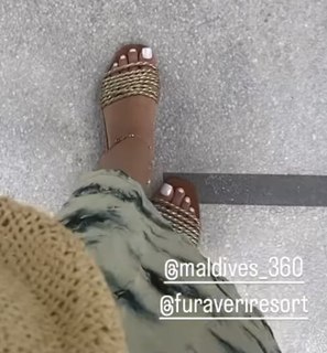 Menna Arafa feet photo thumbnail