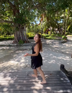 Menna Arafa feet photo thumbnail